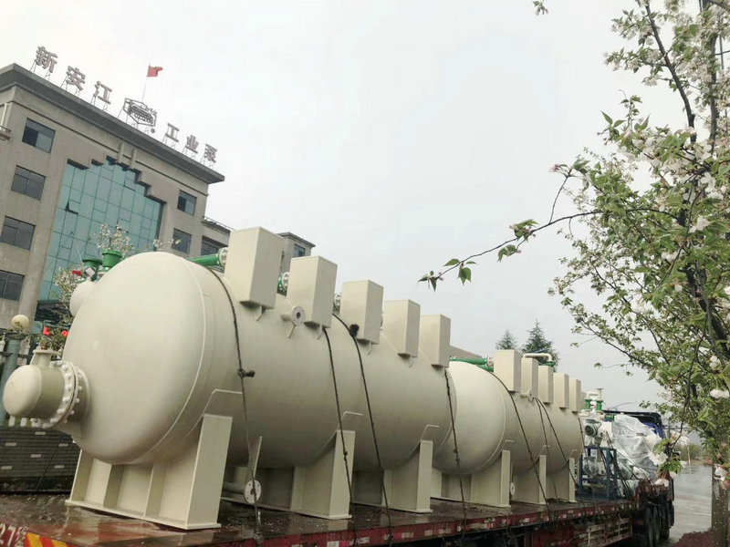 杭州新安江工業(yè)泵有限公司-水噴射真空機(jī)組、pph纏繞儲罐等